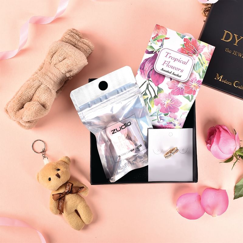 Cuddly Self Care Valentine Hamper