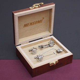 Cufflink With Tiepin n Lapel Pin