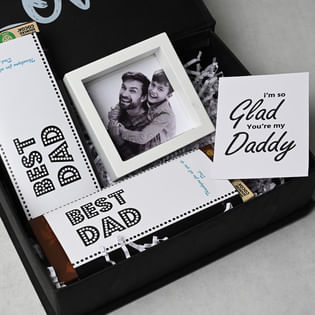Dad Hamper with photo frame and greeting card