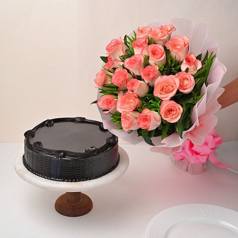 Decadent Truffle Cake With Pink Roses Bouquet