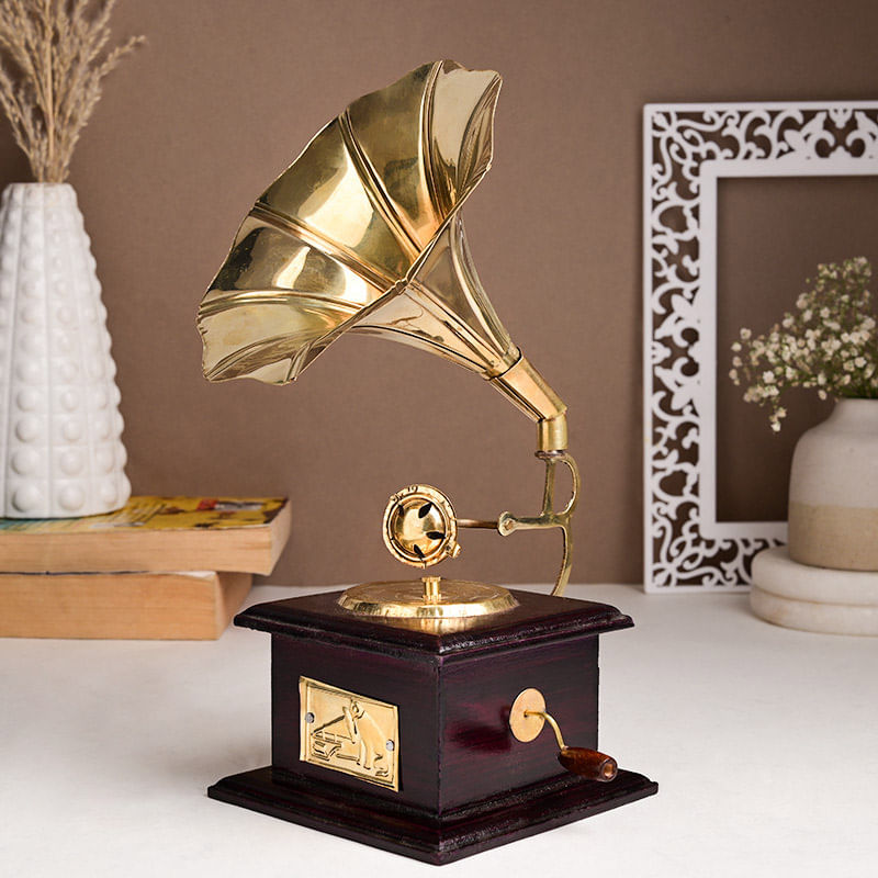 Decorative Antique Gramophone Online Gift