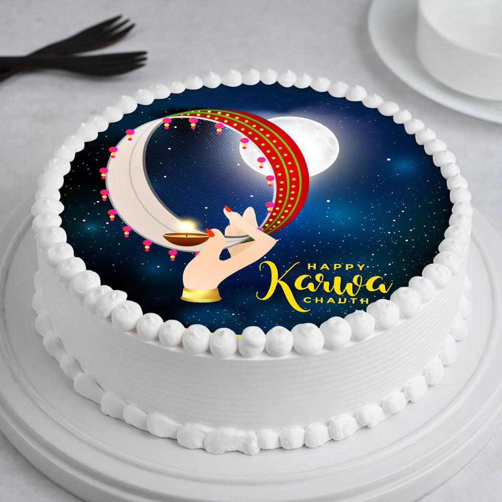 Delicious Karwa Chauth Cake