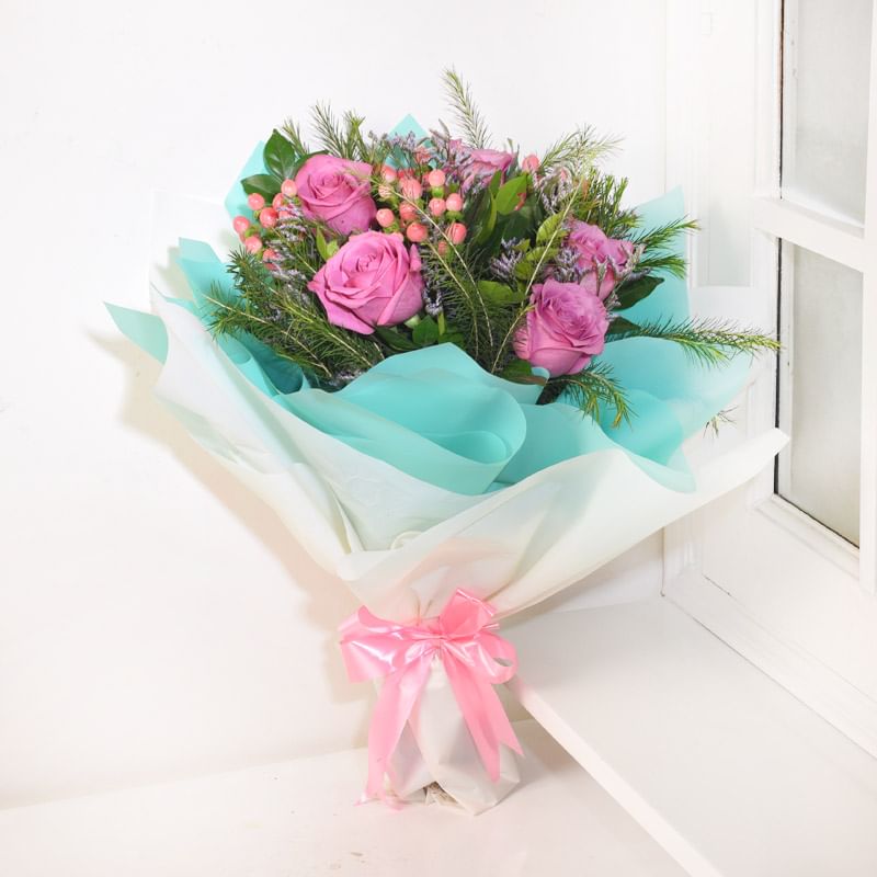 Lovely Purple Roses For Your Valentine