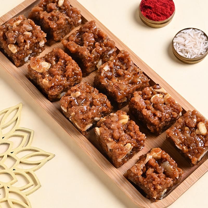 Designer Floral Rakhi With Dhoda Burfi