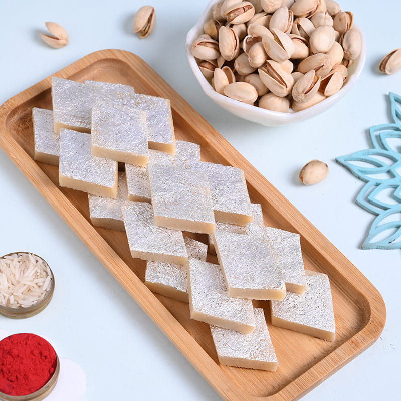 Designer Rakhi With Kaju Katli N Pistachios