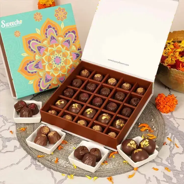 Assorted Chocolate Festive Hamper