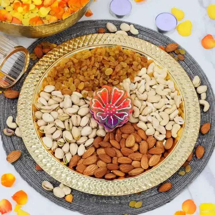 Dry Fruits N Diyas Festive Hamper