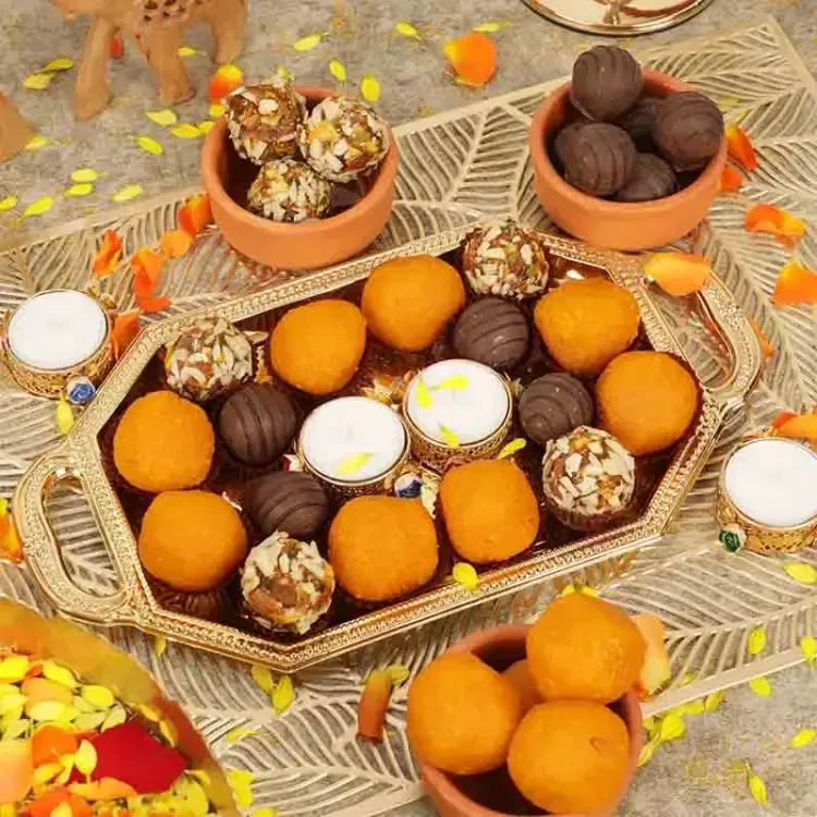 Festive Motichoor Laddoo N Truffle Tray