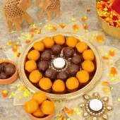 Golden Glow Laddoo N Chocolate Tray