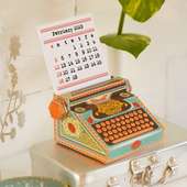 DIY Typewriter Desk Calendar: Best Home Decor Gifts
