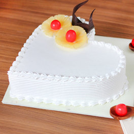 Pineapple Cake | Order Fresh Pineapple Cake Online | Free Delivery in ...