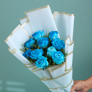 Dreamweaver Charms Of Blue Roses