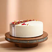 Side view Vanilla Cake