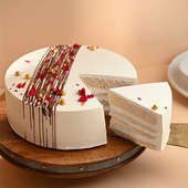 Vanilla Flavour Anniversary Cake Online