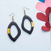 Elegant Black Geometric Earrings