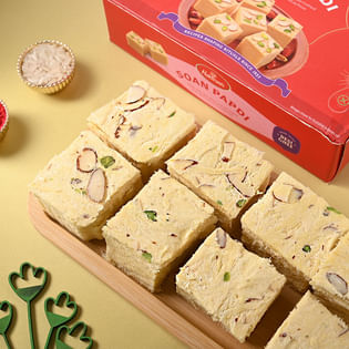 Send Elegant Rakhi Duo with Soan Papdi to Brother in UK