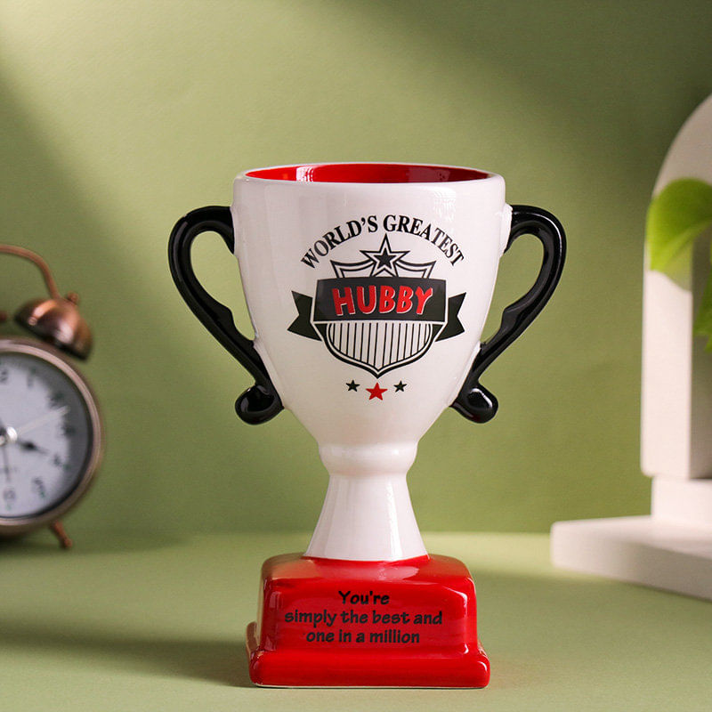 Elegant Worlds Greatest Hubby Trophy