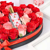 Enchanted Love Gift Box: Buy Flowers Combos