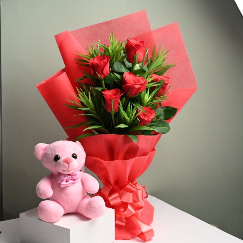 Enchanting Duo Of Teddy N Roses