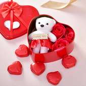 Enchanting Heartful Hamper For Valentines Day