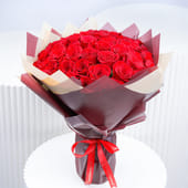 Enduring Love In Red Roses