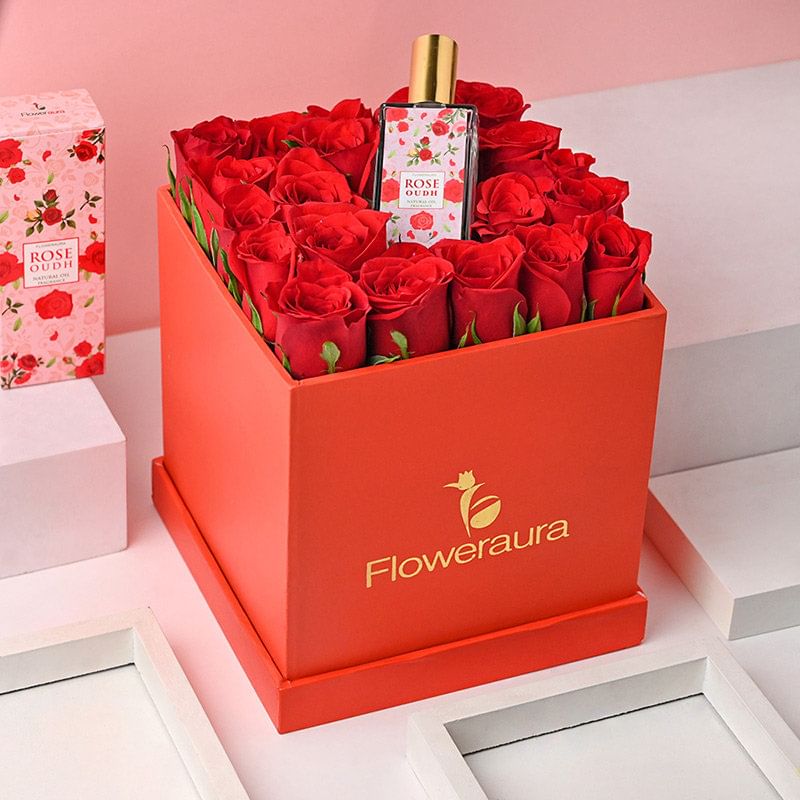 Eternally True Love Box: Buy Flowers Combos