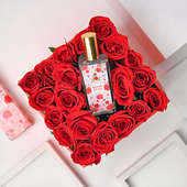 Eternally True Love Box: Buy Flowers Combos