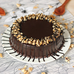 Exquisite Choco-Walnut Cake
