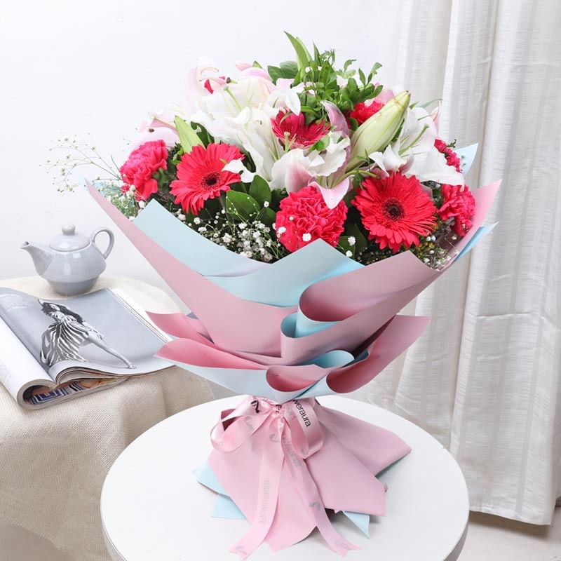 Exquisite Floral Delight - Mixed Flower Bouquet of White Lilies & Pink Carnations