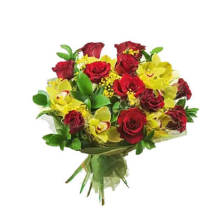 Exquisite Floral Fusion For Romance