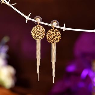 Exquisite Leopard Design Earrings
