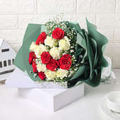 Exquisite Roses Green Bouquet: Valentine's Day Flowers Delivery