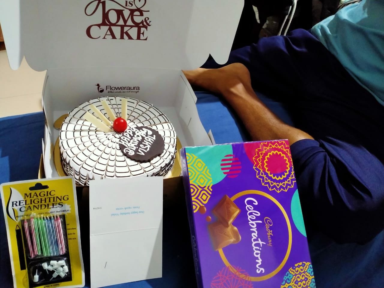 https://imgcdn.floweraura.com/fa/review_image/1615211383.jpeg