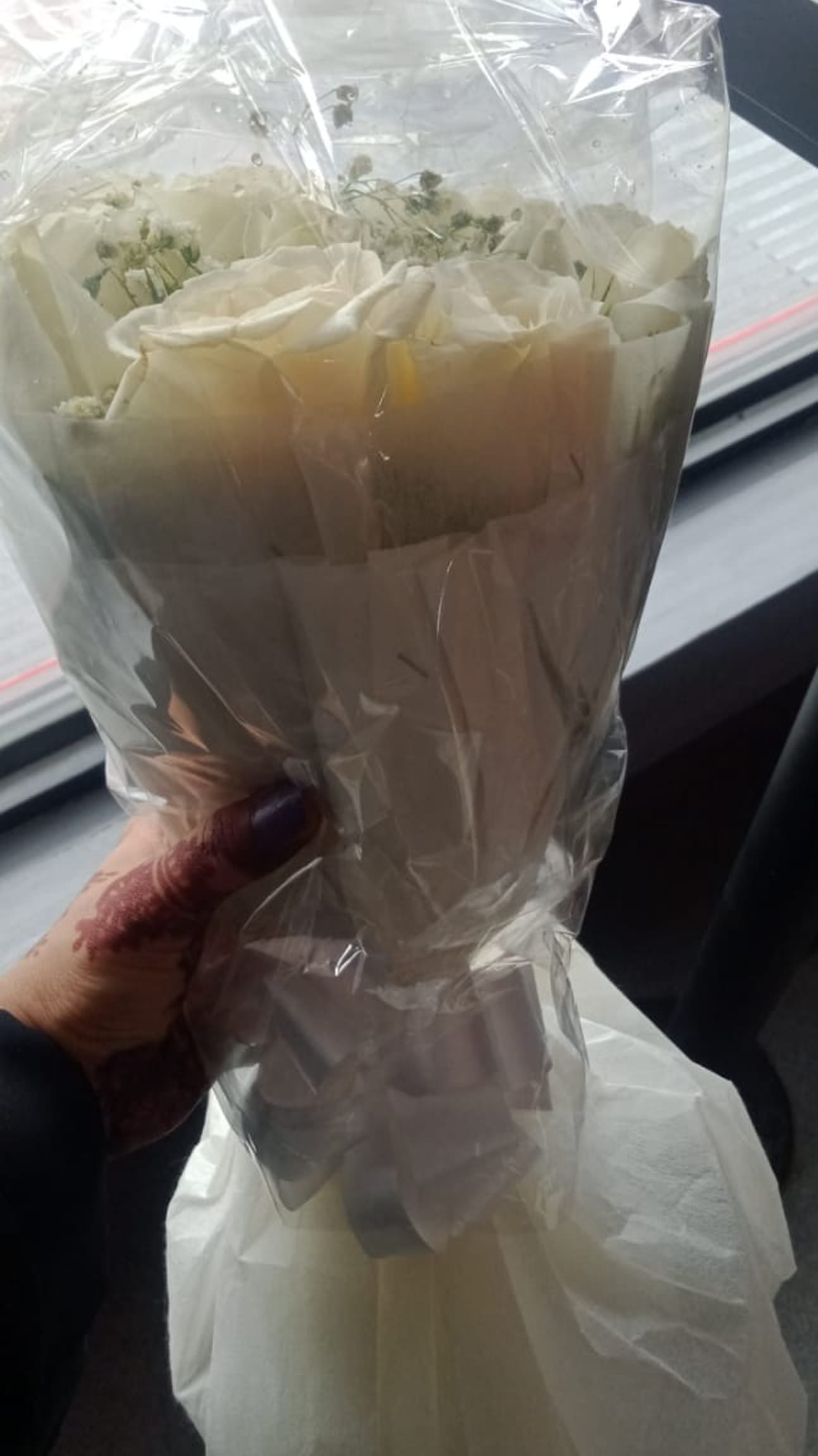 https://imgcdn.floweraura.com/fa/review_image/1624056984.1734.jpeg