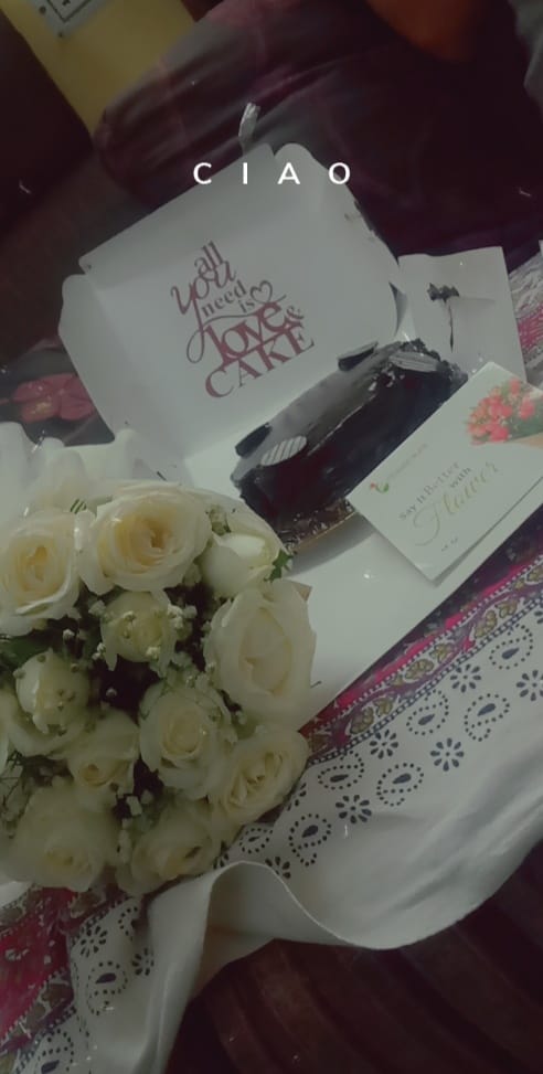 https://imgcdn.floweraura.com/fa/review_image/1624056995.6108.jpeg