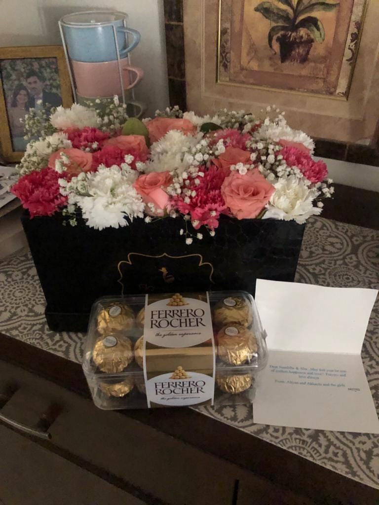 https://imgcdn.floweraura.com/fa/review_image/1624711012.1403.jpeg