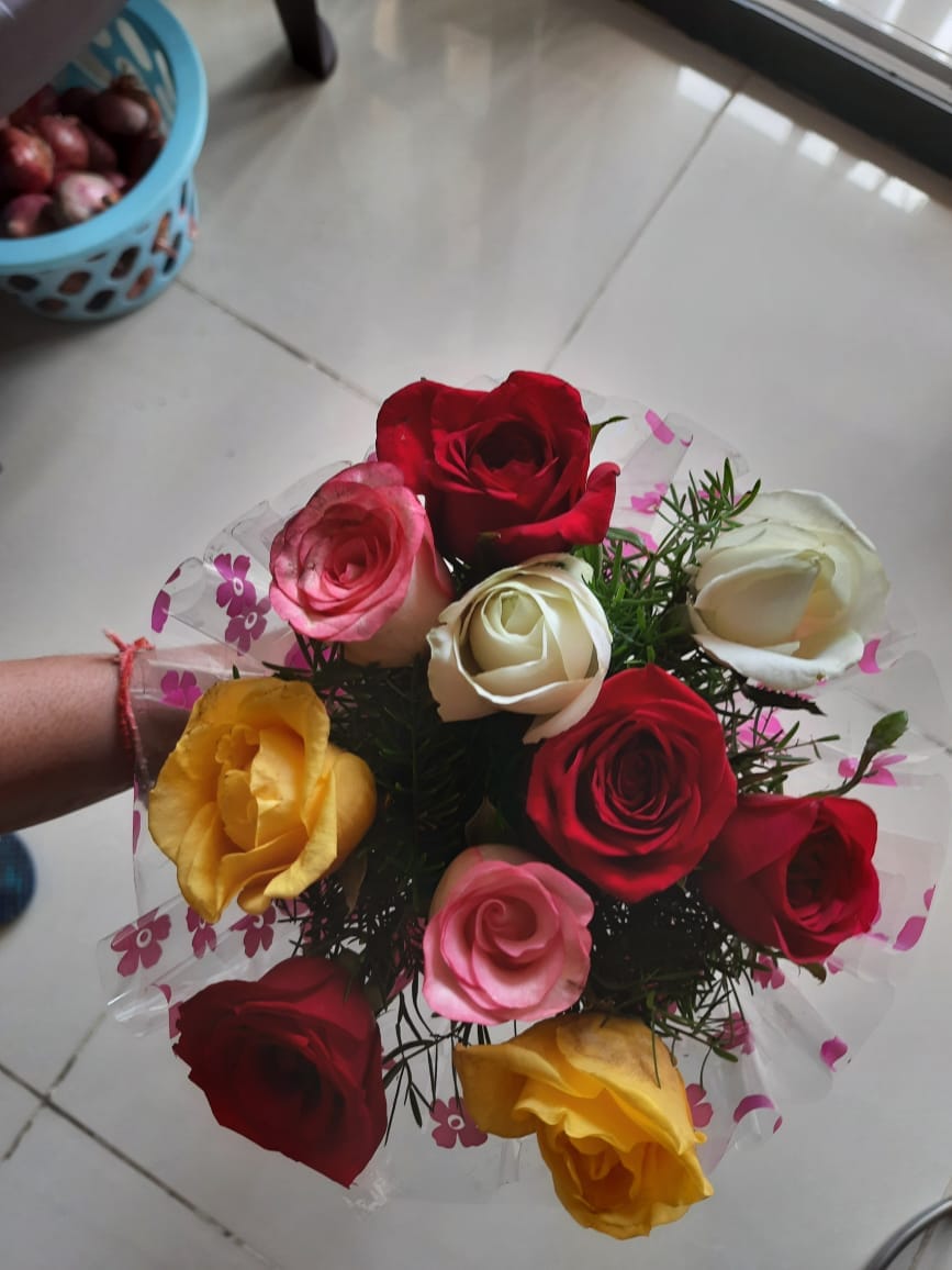 https://imgcdn.floweraura.com/fa/review_image/1624963199.5218.jpeg