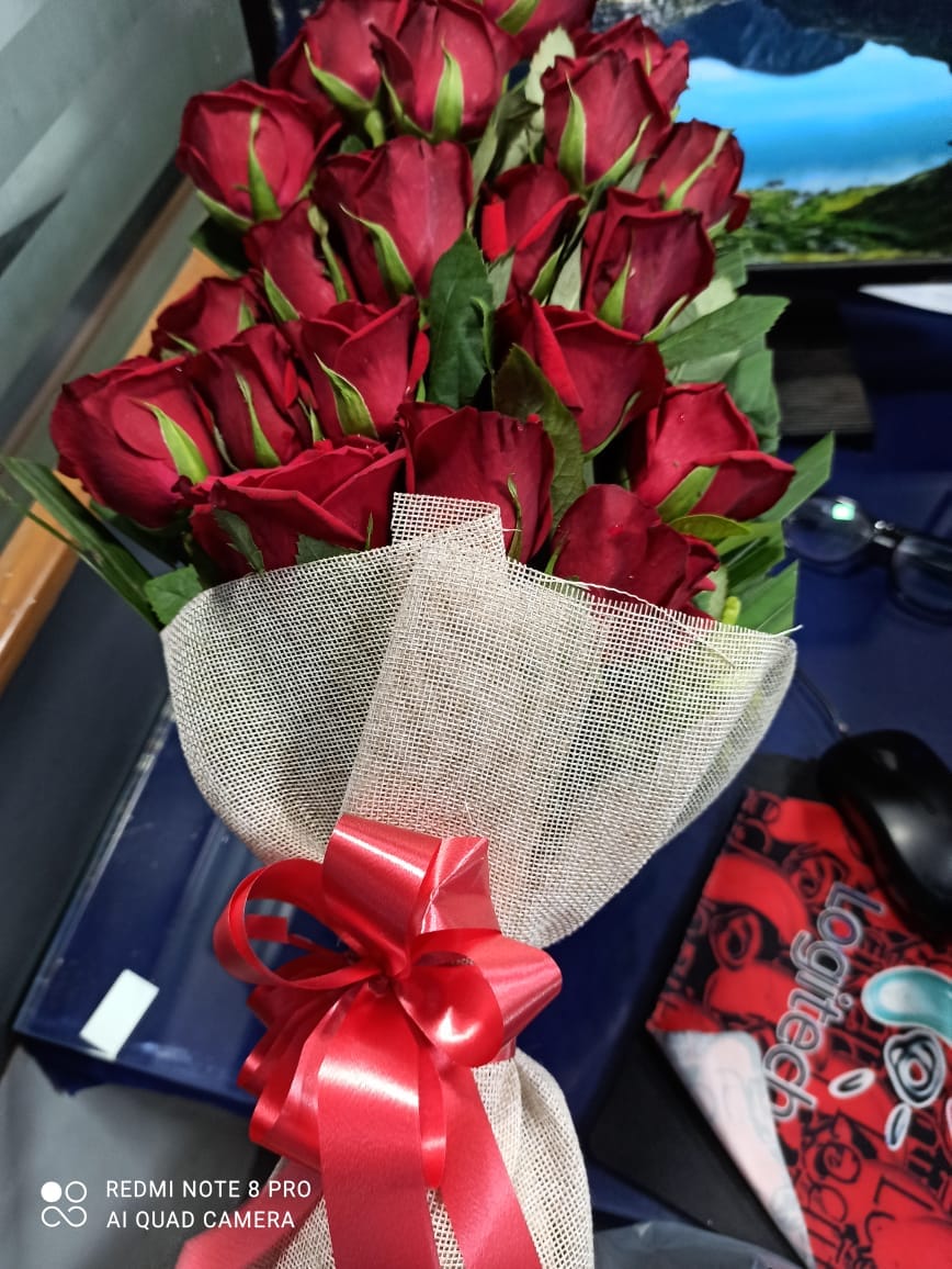 https://imgcdn.floweraura.com/fa/review_image/1631877030.6927.jpeg