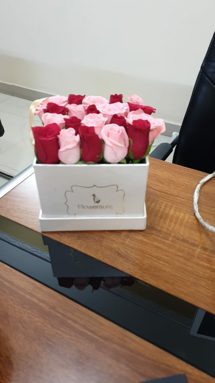 https://imgcdn.floweraura.com/fa/review_image/1633081116.5041.jpeg