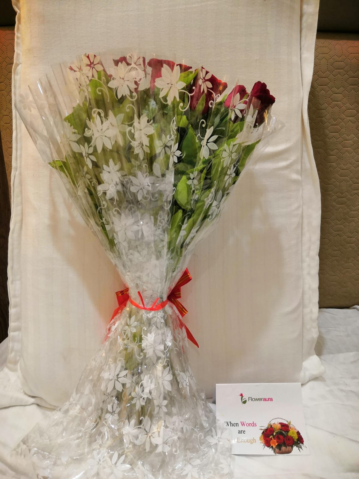 https://imgcdn.floweraura.com/fa/review_image/1633244004.5387.jpeg