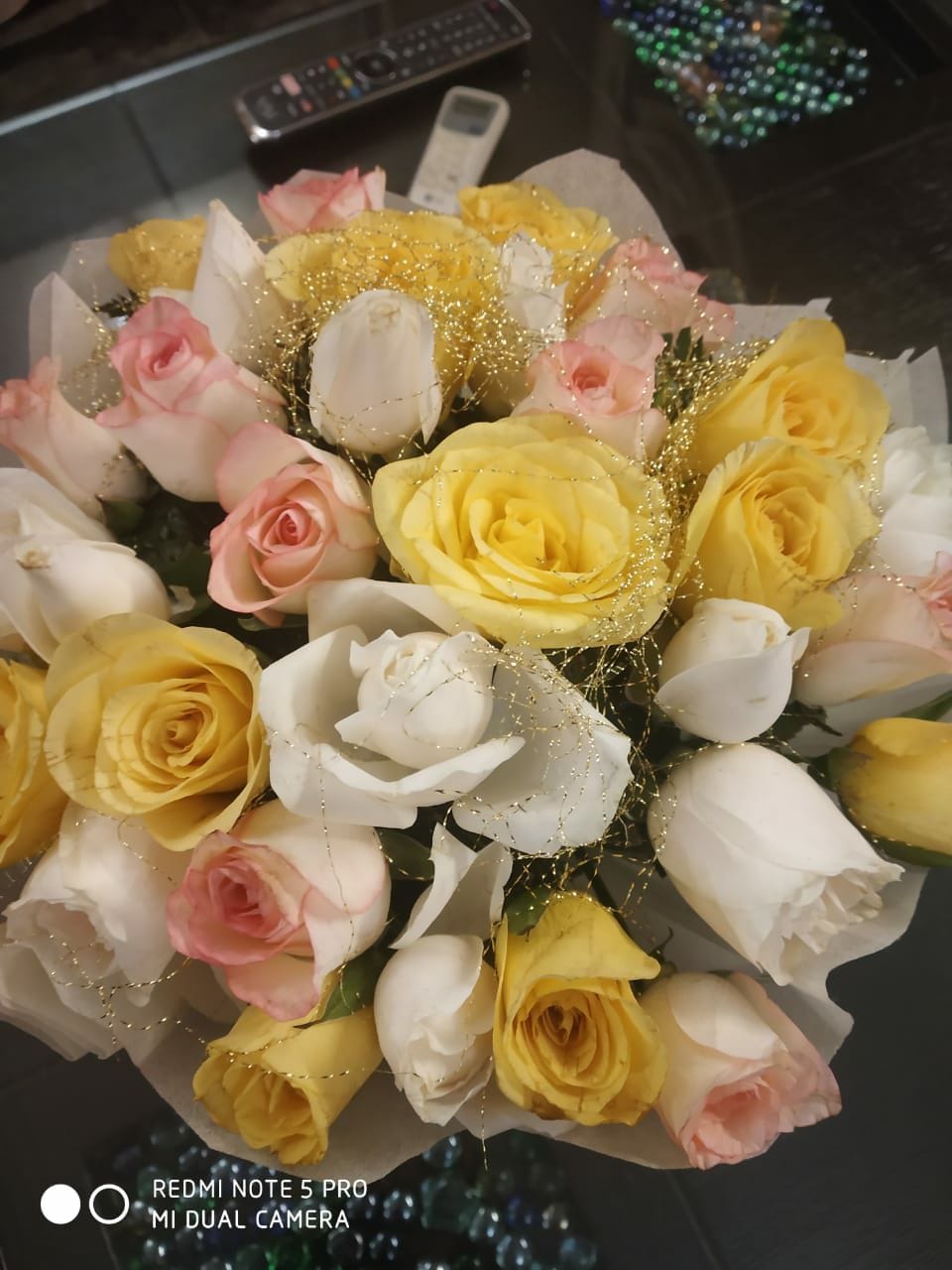 https://imgcdn.floweraura.com/fa/review_image/1633341363.299.jpeg