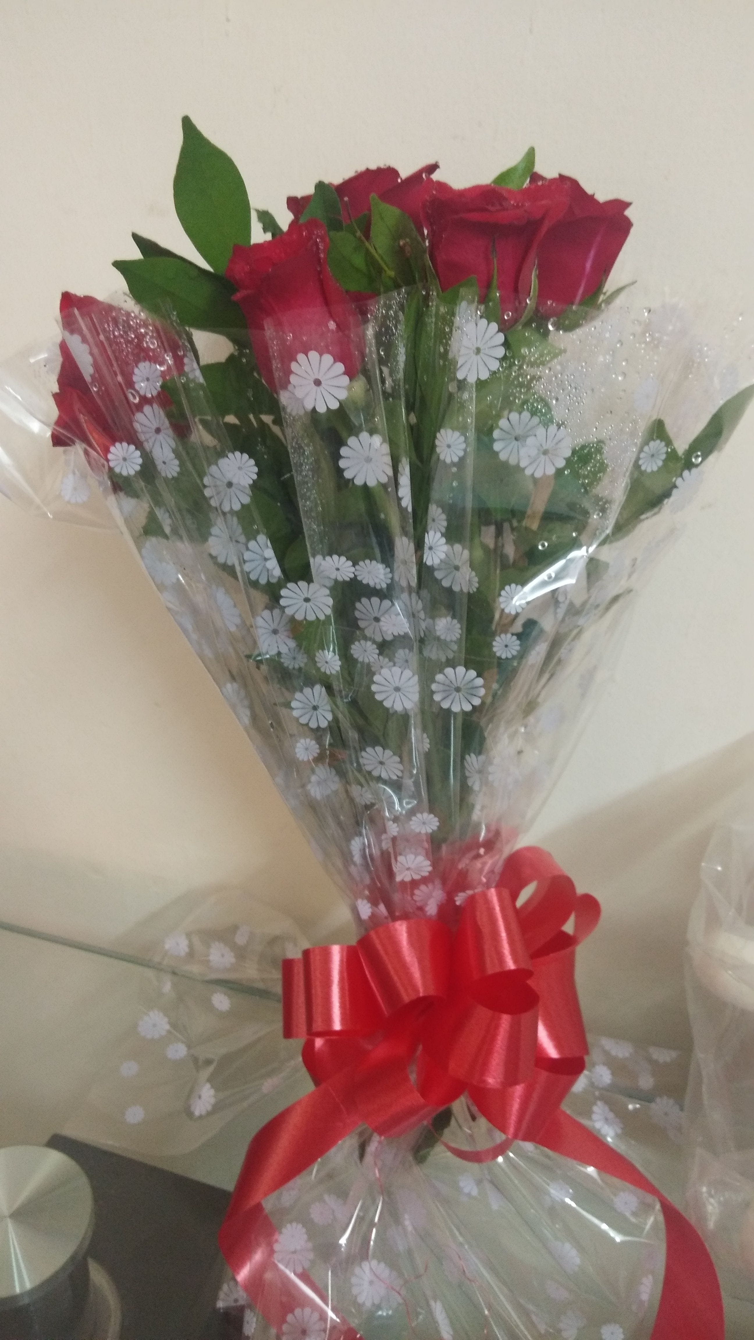 https://imgcdn.floweraura.com/fa/review_image/1634797263.0681.jpeg