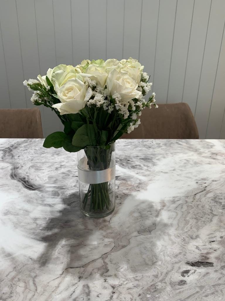 https://imgcdn.floweraura.com/fa/review_image/1637222193.8965.jpeg