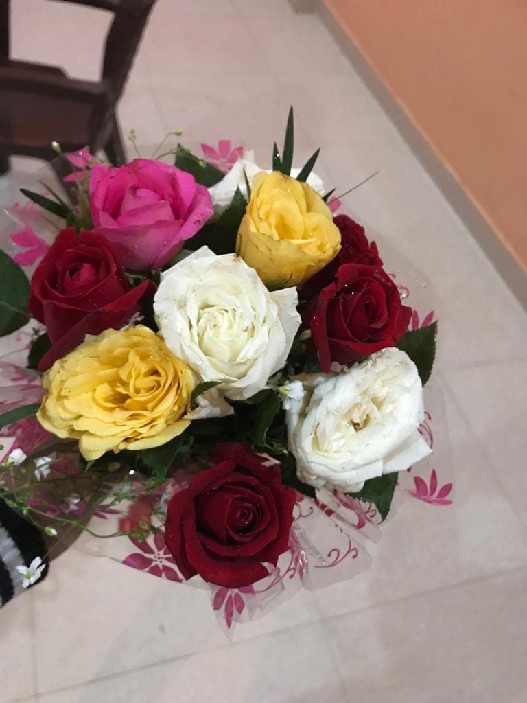 https://imgcdn.floweraura.com/fa/review_image/1639672332.3706.jpeg