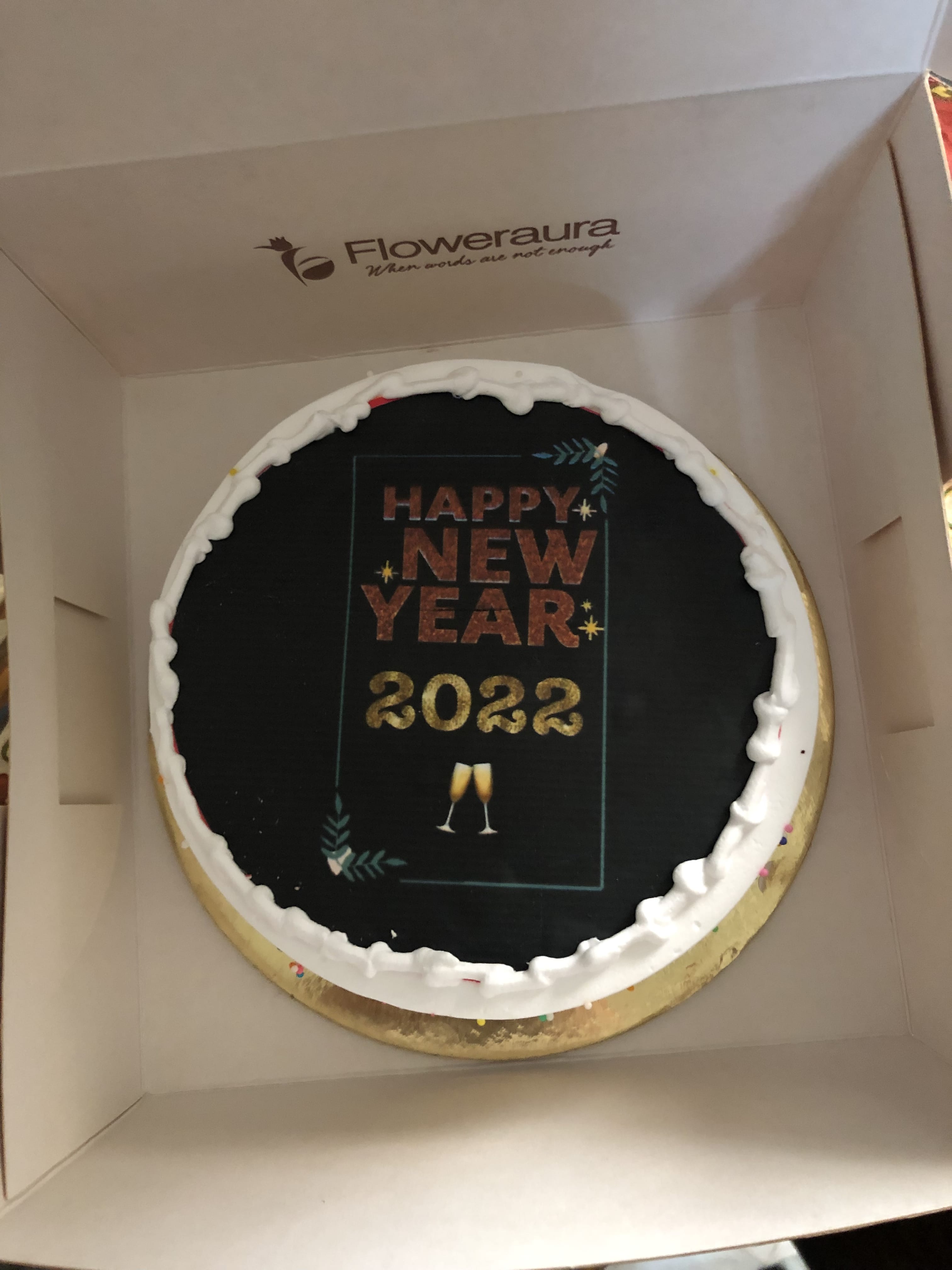 https://imgcdn.floweraura.com/fa/review_image/1640944264.7021.jpeg