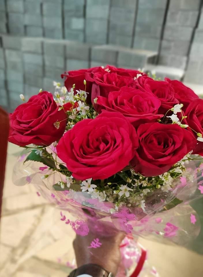 https://imgcdn.floweraura.com/fa/review_image/1641608064.9522.jpeg