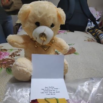 https://imgcdn.floweraura.com/fa/review_image/1644515683.5111.jpeg