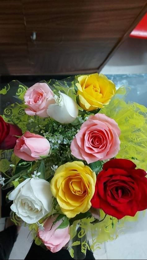 https://imgcdn.floweraura.com/fa/review_image/1645587636.9611.jpeg