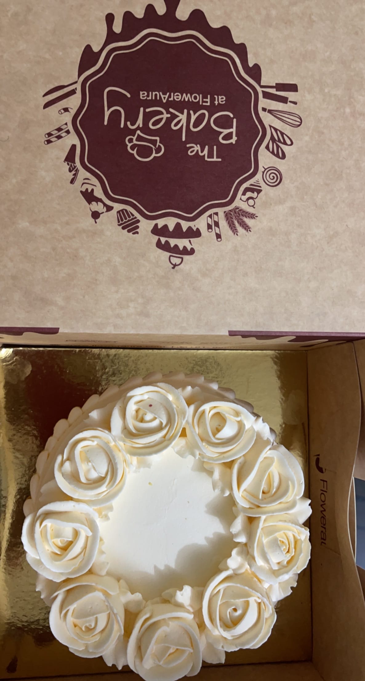 https://imgcdn.floweraura.com/fa/review_image/1645858090.0489.jpeg