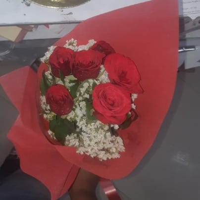 https://imgcdn.floweraura.com/fa/review_image/1649327670.5015.jpeg